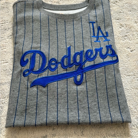 NWT- New Era Copperstown Collection LA Dodgers Pinstripe T-Shirt Size S - Picture 12 of 12